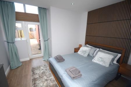 1 bedroom Flat to let in Kingswood Road, Fallowfield, Manchester, M14