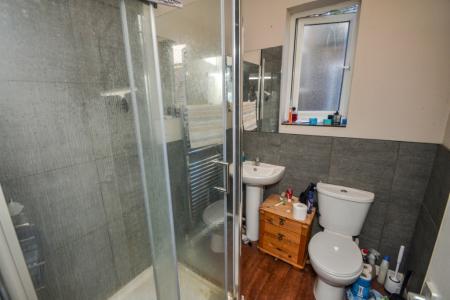 6 bedroom Terraced House for sale in Derby Road, Fallowfield, Manchester, M14