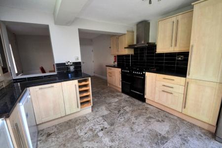 2 bedroom Terraced House for sale in Church Road, Manchester, M22