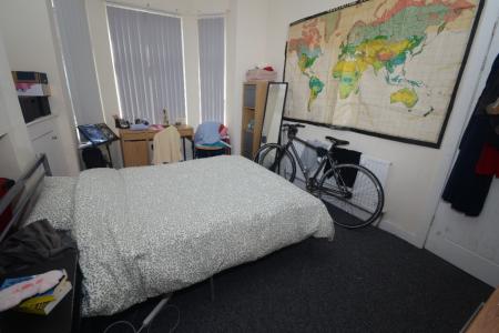 3 bedroom Terraced House to let in Deramore Street, Rusholme, Manchester, M14