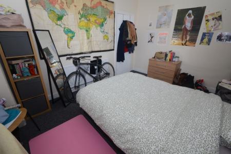 3 bedroom Terraced House to let in Deramore Street, Rusholme, Manchester, M14
