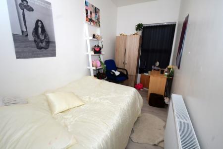 4 bedroom Terraced House to let in 4 bed Standish Road, Fallowfield, Manchester, M14