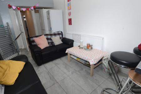 4 bedroom Terraced House to let in 4 bed Standish Road, Fallowfield, Manchester, M14