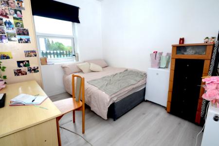 4 bed Standish Road, Fallowfield, Manchester, M14