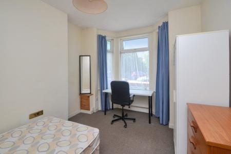 4 bedroom Terraced House for sale in Lloyd Street South, Manchester, M14