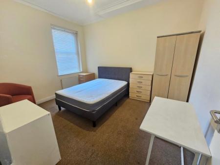 7 bedroom Terraced House for sale in Talbot, Manchester, M14