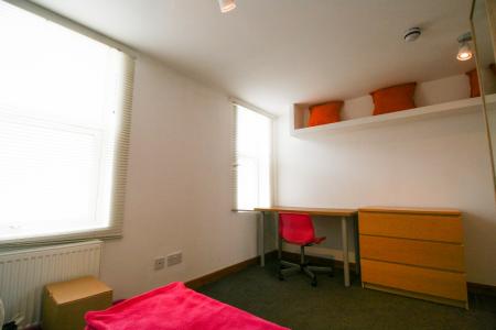 8 bedroom Terraced House for sale in Brailsford Road, Fallowfield, Manchester, M14