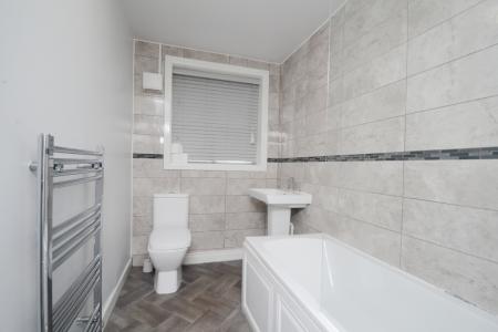 1 bedroom Flat to let in FLAT SHARE, Clifton Avenue, Fallowfield, Manchester, M14