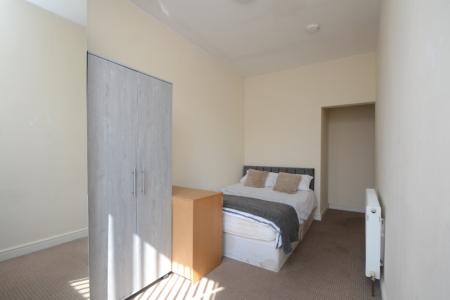 5 bedroom Terraced House to let in 5 Bed Scarsdale Road, Manchester, M14