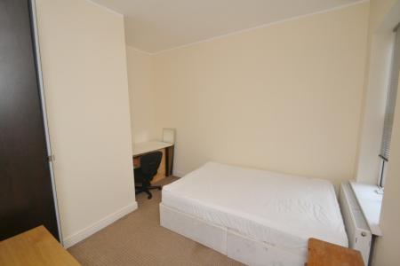 5 bedroom Terraced House to let in 5 Bed Scarsdale Road, Manchester, M14