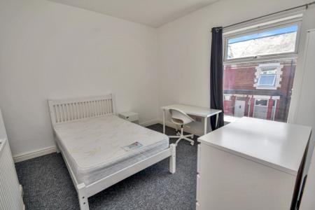 3 bedroom Terraced House for sale in Wincombe Street, Fallowfield, Manchester, M14