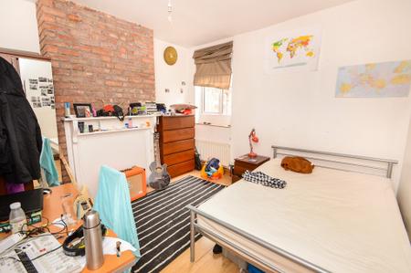 6 bedroom Flat to let in Wilmslow Road, Withington, Manchester, M20