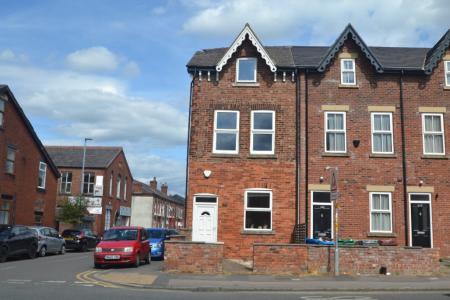 Mauldeth Road, Manchester, M14