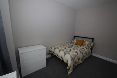 4 bedroom End of terrace house to let in 4 Bed Hibbert Street, Rusholme, Manchester, M14
