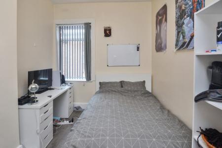 4 bedroom Terraced House for sale in Brailsford Road, Fallowfield, Manchester, M14