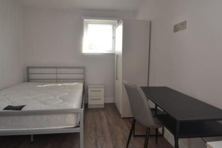 6 bedroom Terraced House for sale in Braemar Road, Fallowfield, Manchester, M14