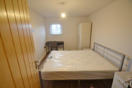 6 bedroom Terraced House for sale in Braemar Road, Fallowfield, Manchester, M14
