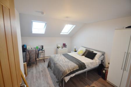 6 bedroom Terraced House for sale in Braemar Road, Fallowfield, Manchester, M14