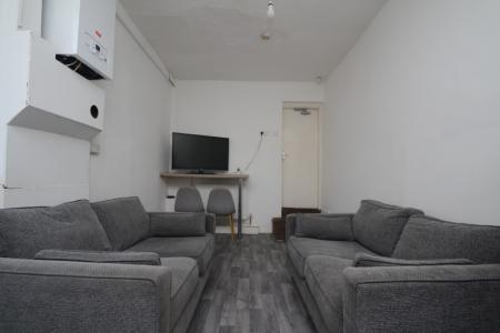 4 bedroom Terraced House to let in Ashfield Road 4 bed, Victoria Park, Manchester, M13