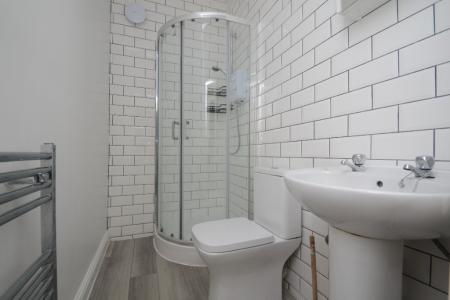 4 bedroom Terraced House to let in Ashfield Road 4 bed, Victoria Park, Manchester, M13