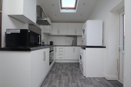 4 bedroom Terraced House to let in Ashfield Road 4 bed, Victoria Park, Manchester, M13