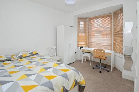 5 bedroom Terraced House for sale in Albion Road, Fallowfield, Manchester, M14