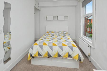 5 bedroom Terraced House for sale in Albion Road, Fallowfield, Manchester, M14