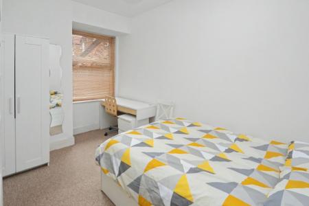 5 bedroom Terraced House for sale in Albion Road, Fallowfield, Manchester, M14
