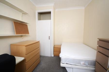 4 bedroom Terraced House to let in Banff Road, Rusholme, Manchester, M14