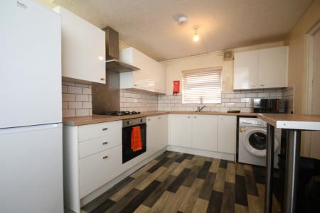 4 bedroom Terraced House to let in Banff Road, Rusholme, Manchester, M14
