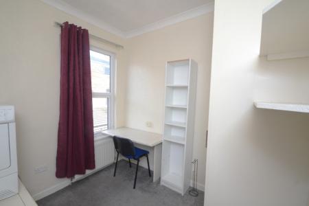 3 bedroom Terraced House to let in 3 BED Banff Road, Rusholme, Manchester, M14