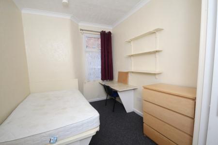 3 bedroom Terraced House to let in 3 BED Banff Road, Rusholme, Manchester, M14