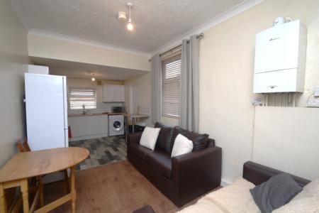 3 bedroom Terraced House to let in 3 BED Banff Road, Rusholme, Manchester, M14