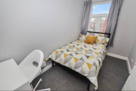 3 bedroom End of terrace house to let in 3 Bed Hibbert Street, Rusholme, Manchester, M14