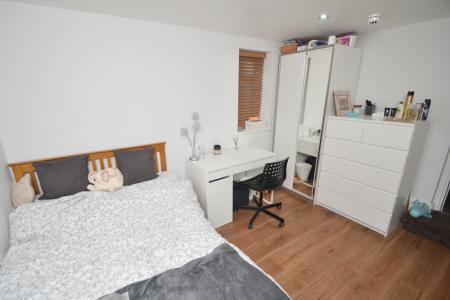 6 bedroom Detached house to let in Moseley Road, Fallowfield, Manchester, M14