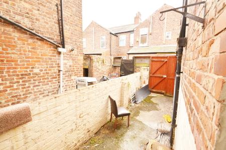 6 bedroom Terraced House to let in Moseley Road, Fallowfield, Manchester, M14