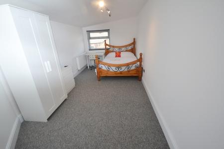 6 bedroom Terraced House to let in Furness Road, Fallowfield, Manchester, M14
