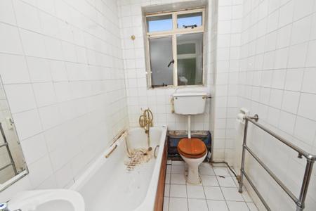 0 bedroom Studio flat for sale in Wilmslow Road, Manchester, M14