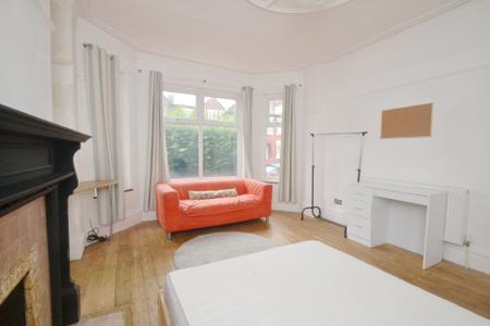 Scarsdale Road, Victoria Park, Manchester, M14