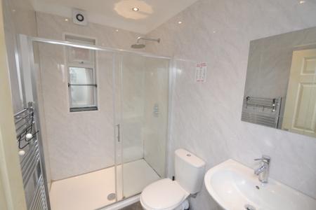 6 bedroom Semi-detached house to let in Scarsdale Road, Victoria Park, Manchester, M14