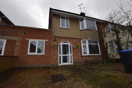 6 bedroom Terraced House to let in Winchester Road, Far Cotton, Northampton, NN4