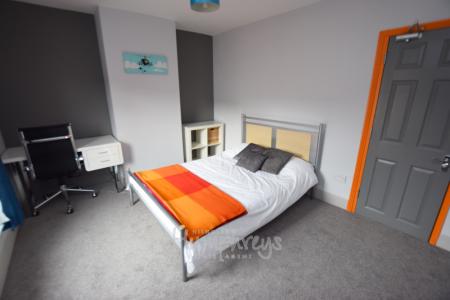 Northcote Street, Semilong, Northampton, NN2