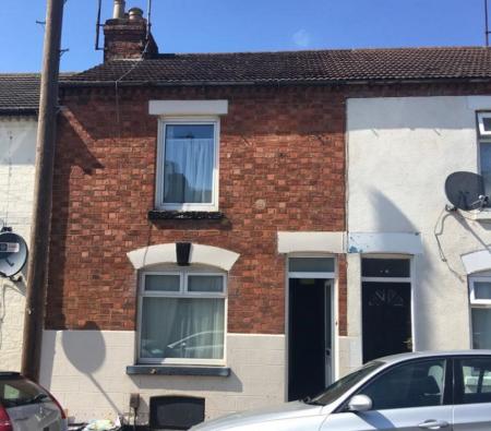 4 bedroom Terraced House to let in Northcote Street, Semilong, Northampton, NN2