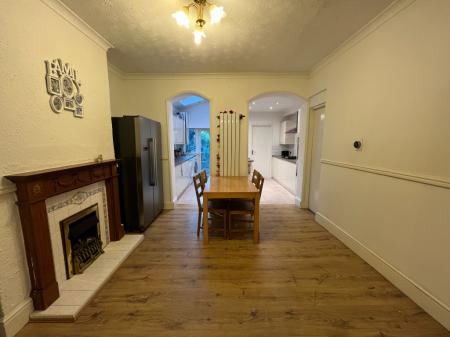 1 bedroom House share to let in Cowper Street, Northampton, NN1