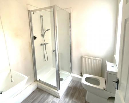 1 bedroom House share to let in Boughton Green Road, Kingsthorpe, Northampton, NN2