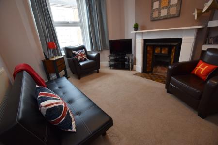 4 bedroom Terraced House for sale in Clarke Road, Abington, Northampton, NN1