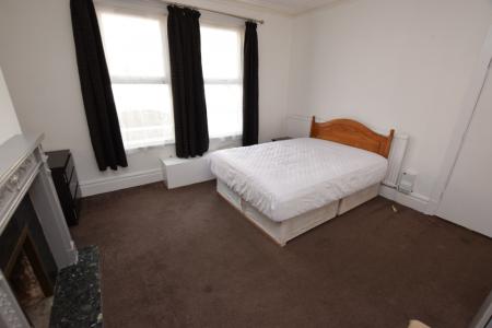 8 bedroom Terraced House for sale in St Pauls Road, Semilong, Northampton, NN2