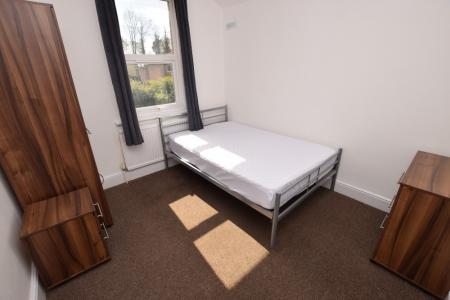 8 bedroom Terraced House for sale in St Pauls Road, Semilong, Northampton, NN2