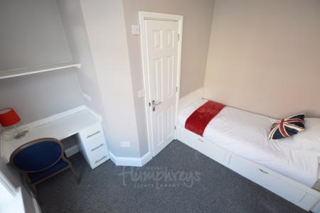 Hood Street, Northampton, NN1