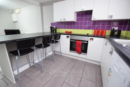 1 bedroom Terraced House to let in Hood Street, Northampton, NN1